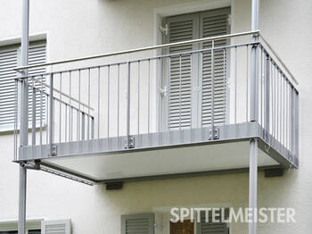 Anbaubalkon als Stapelbalkon aus Aluminium Anbaubalkone als Stapelbalkon aus Aluminium München