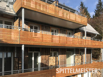 Moderne Balkongeländer Holz Latten Alpenlook