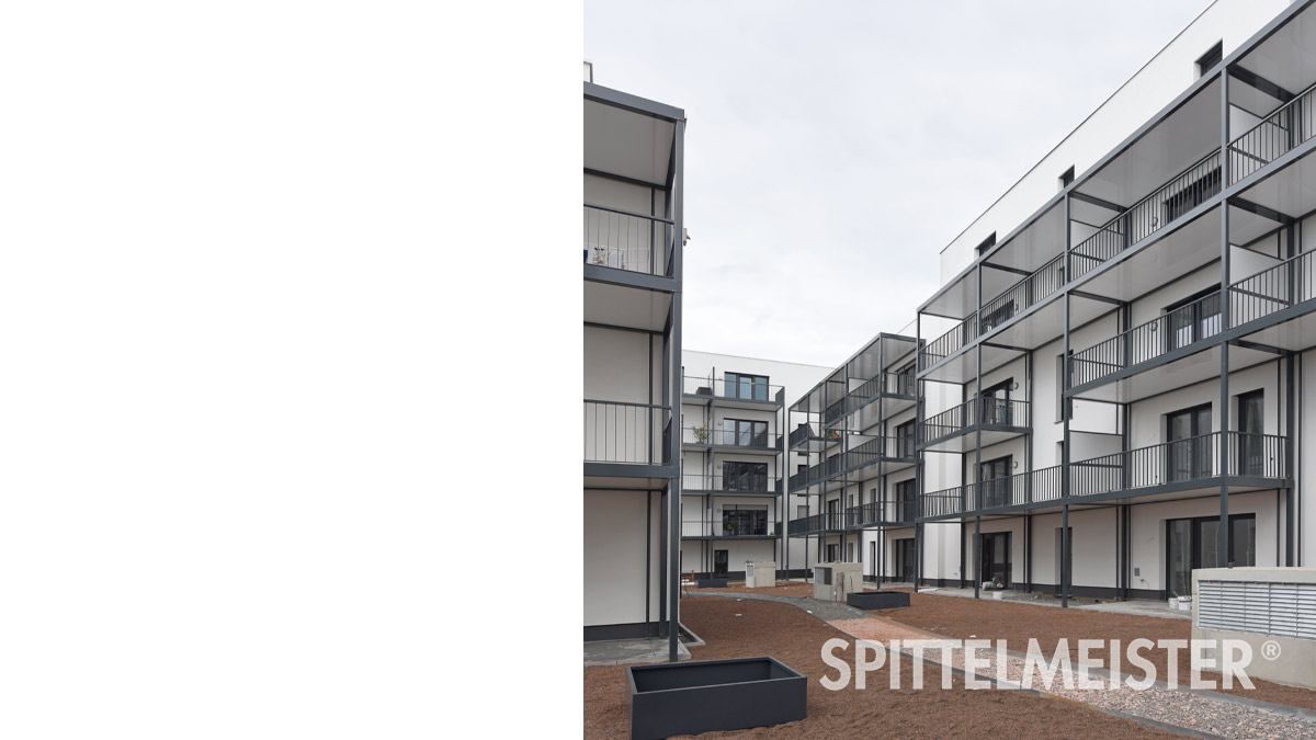 Alubalkone mit Stahlgeländer Frankfurt Nidderau Neue Mitte © Balkonbauer Spittelmeister Alubalkone mit Stahlgeländer Frankfurt Nidderau Neue Mitte