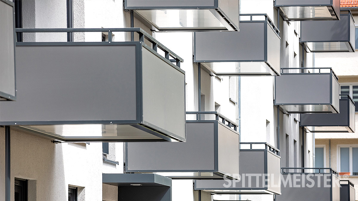 Systembalkone im modularen Wohnungsbau