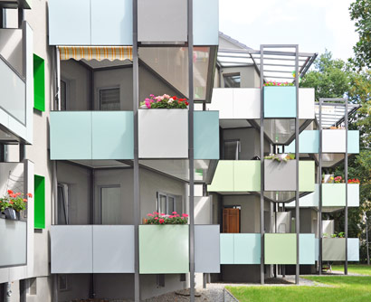 Referenz Geländer aus Trespa in Hannover gebaut vom Balkonbauer