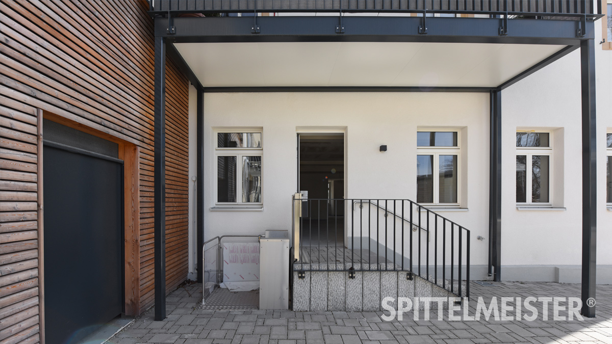Gastronomie Objekt bei Baden-Baden Neubau mieten Sinzheim Fussgängerzone Restaurant Bäckerei Cafe