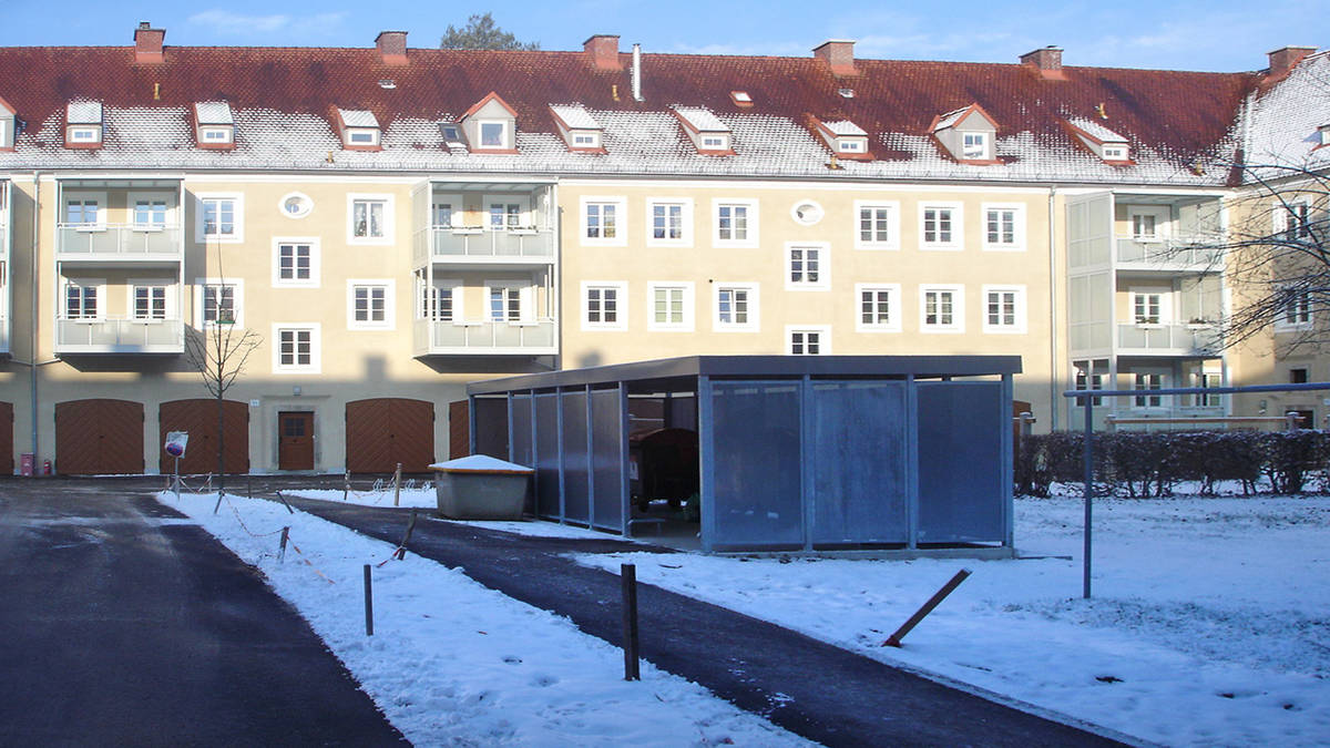 Besondere Balkone in Linz Österreich. Balkone mit geschlossenen Seitenelementen gebaut vom Balkonbauer Spittelmeister