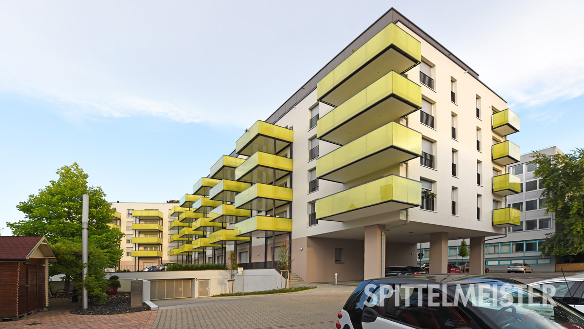 Balkone gelbes Glas Balkone gelbes Glas