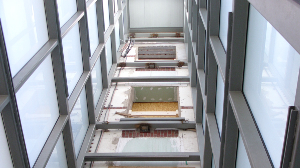 Bilder Schachtgerüst an Hamburg Kunsthochschule von Spittelmeister