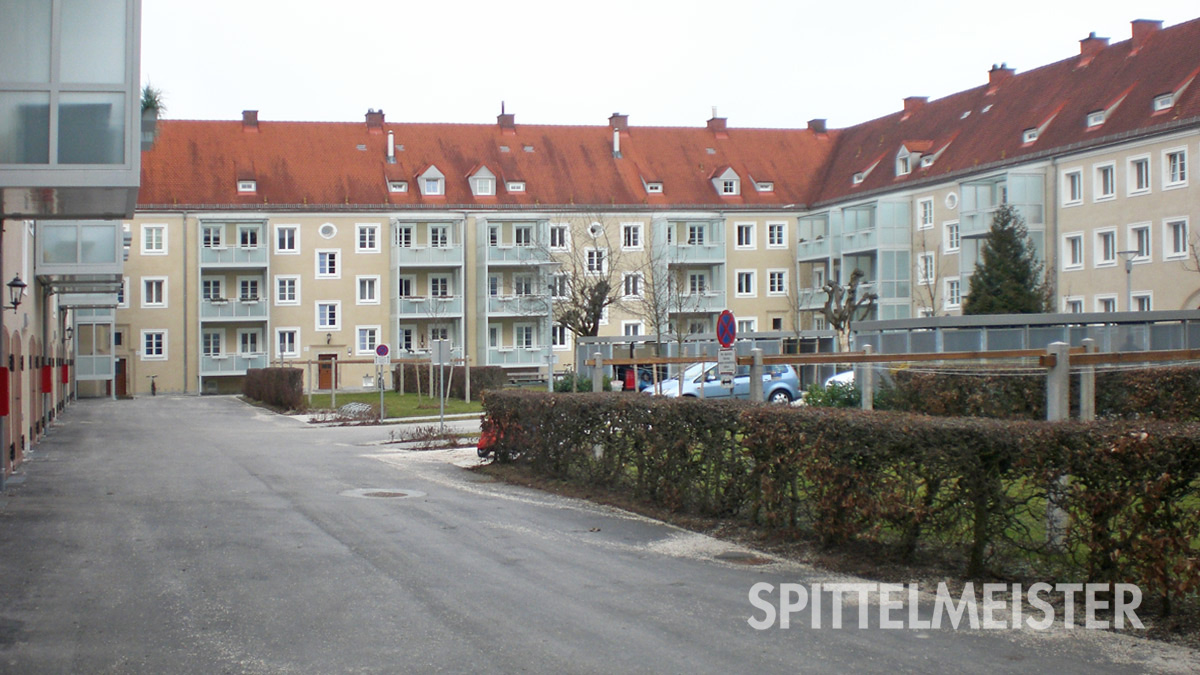 Balkone Linz. Balkone mit geschlossenen Seitenelementen gebaut vom Balkonbauer Spittelmeister