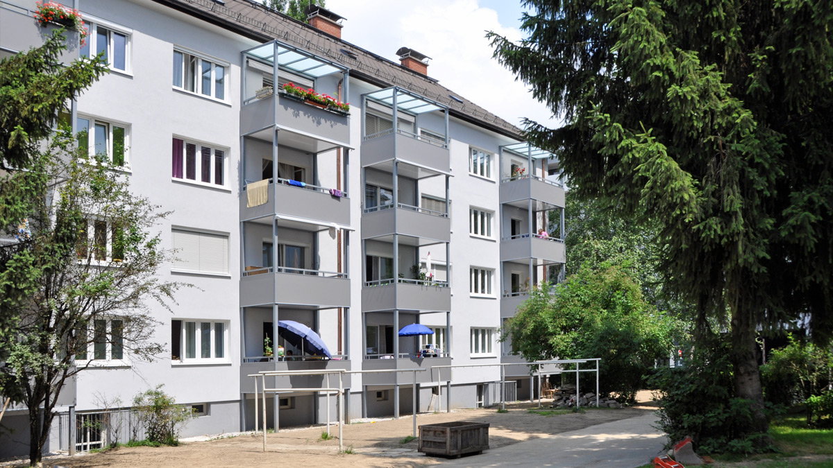 Besondere Balkone in Salzburg als Stapelbalkone