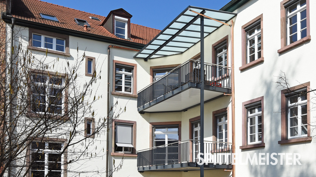 Balkone aus Stahl, feuerverzinkt Balkone aus Stahl feuerverzinkt